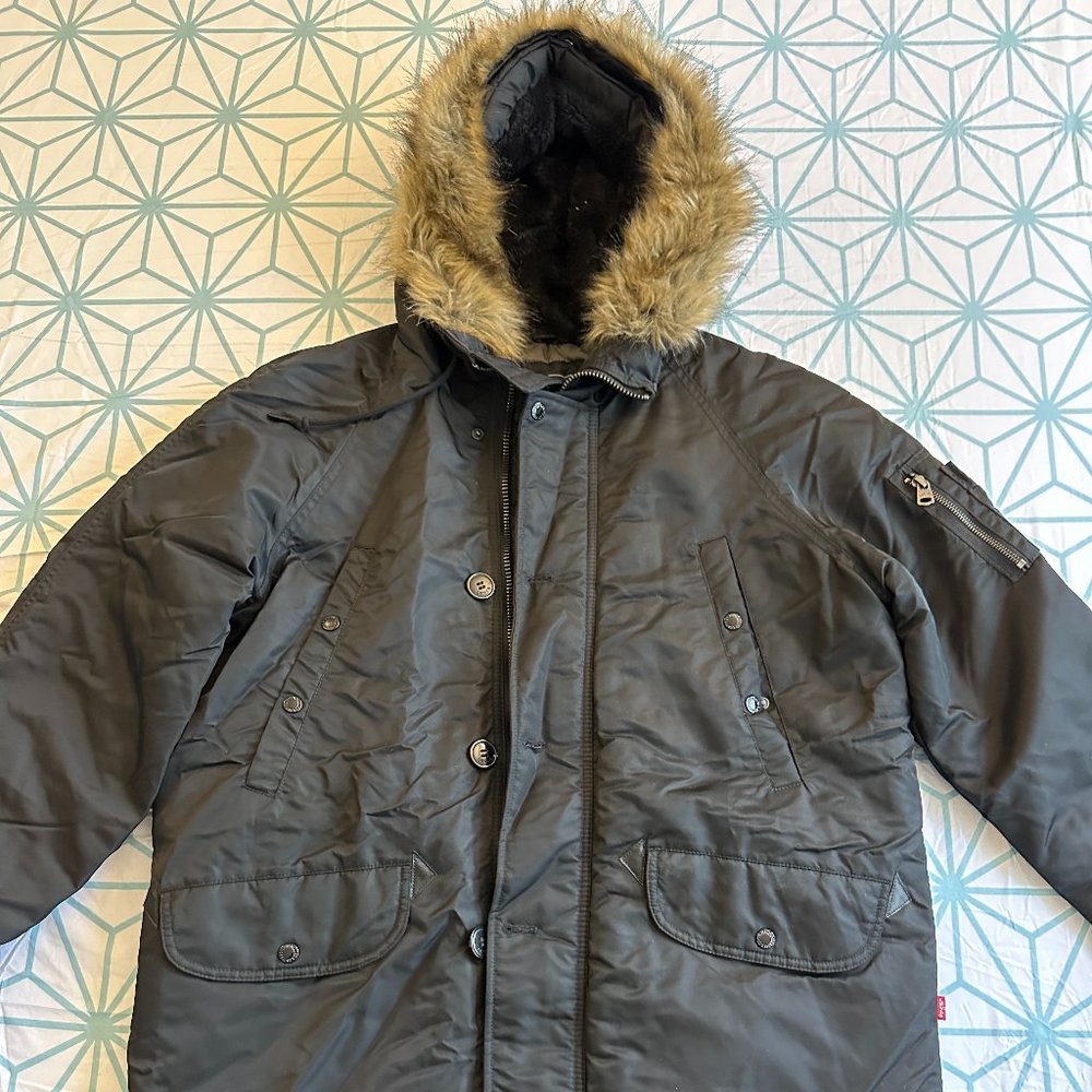 Levi's Satin Jacket Faux Fur Trim Hood Men Size Medium Black Excellent Condition